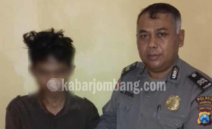 Tersangka yang masih pelajar jadi pengedar pil doubel L