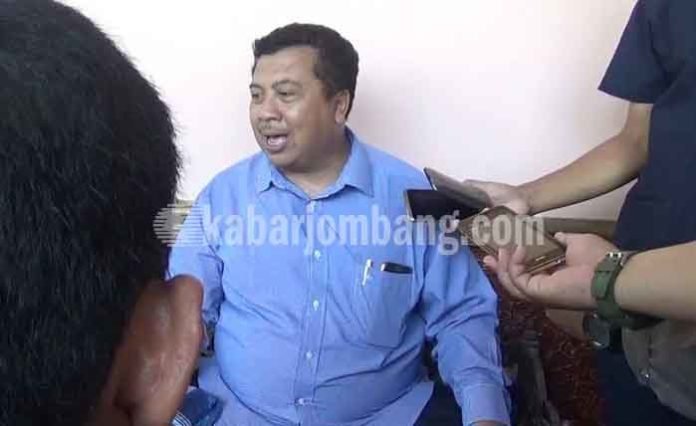 Kepala Desa Mojokrapak, Warsubi