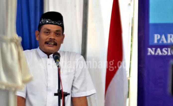 Abdul Khodir saat menyampaikan visi dan misinya di DPC Partai Demokrat