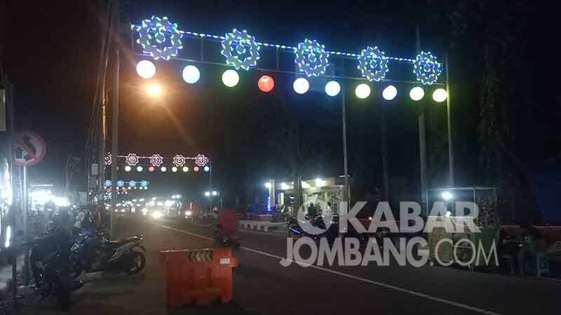 Lokasi sentra PKL di Jombang Kuliner sepanjang jalan Dr Soetomo. KabarJombang.com/Diana Kusuma/
