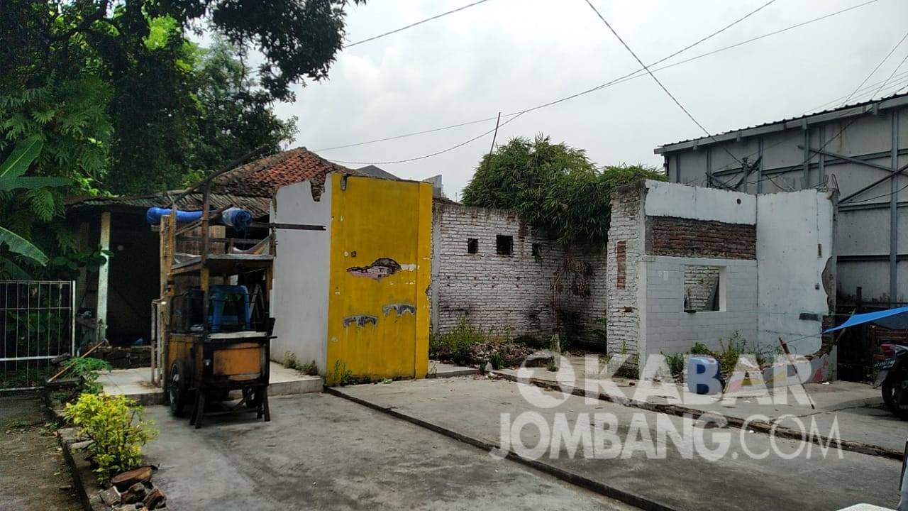 Lokasi diduga untuk relokasi pedagang kaki lima (PKL) di Jalan Ahmad Dahlan No 19 Jombang. KabarJombang.com/KFM News Research Center/