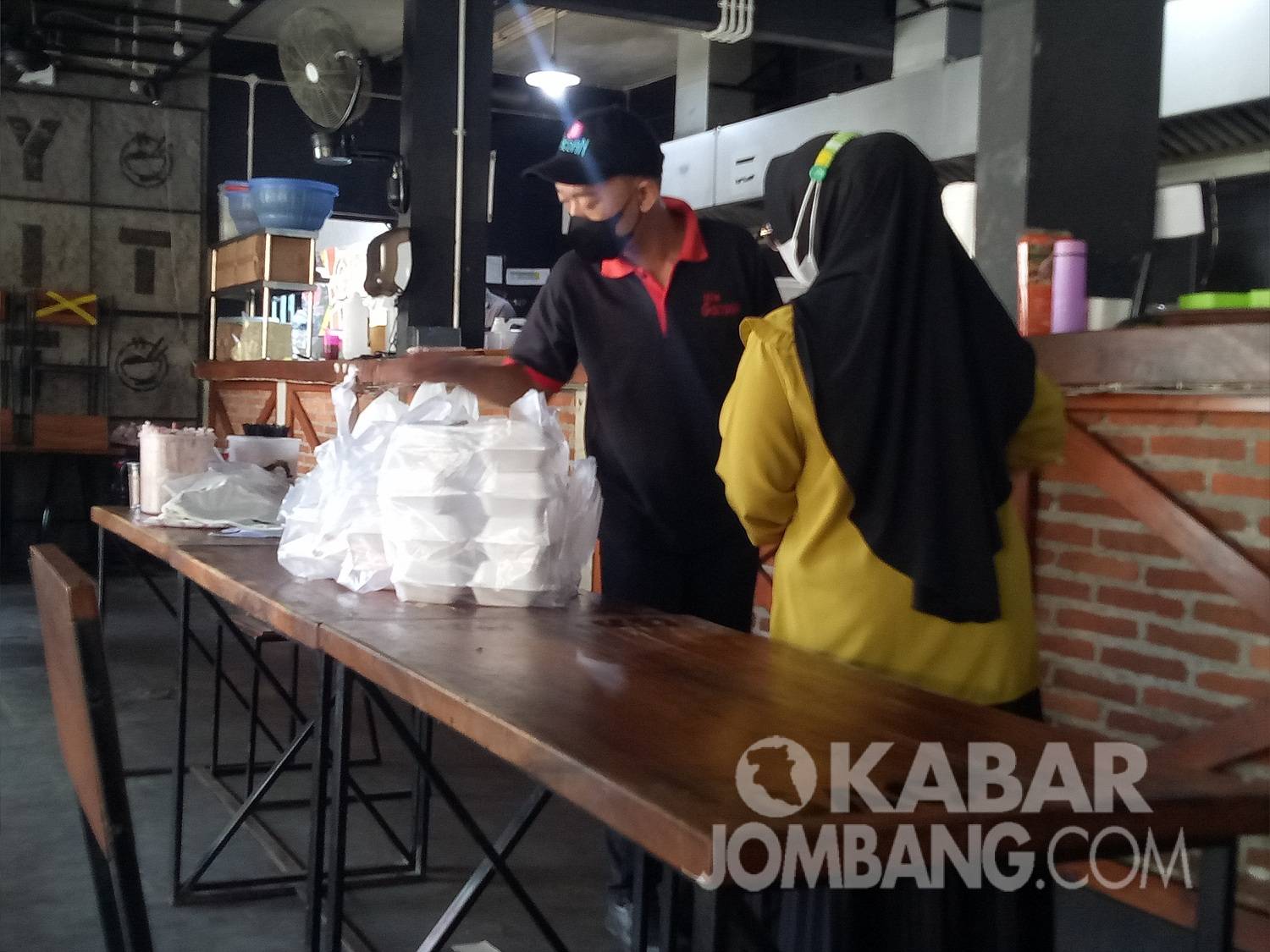 Rekomendasi Tempat Makan Takeaway di Jombang Selama PPKM Darurat