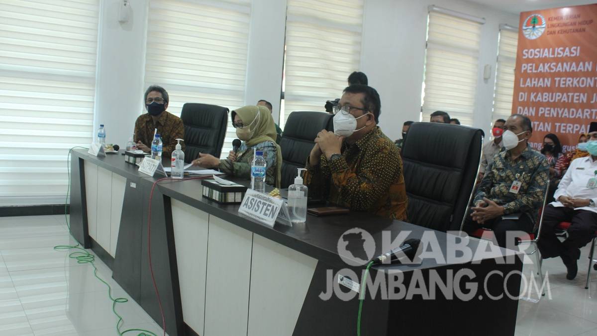 Limbah B3, Pemkab Jombang, KLHK, Pencemaran sungai,