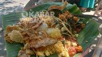 Kuliner tradisional nasi ampok di Jalan Kusuma Bangsa, Kabupaten Jombang. KabarJombang.com/M Faiz H/