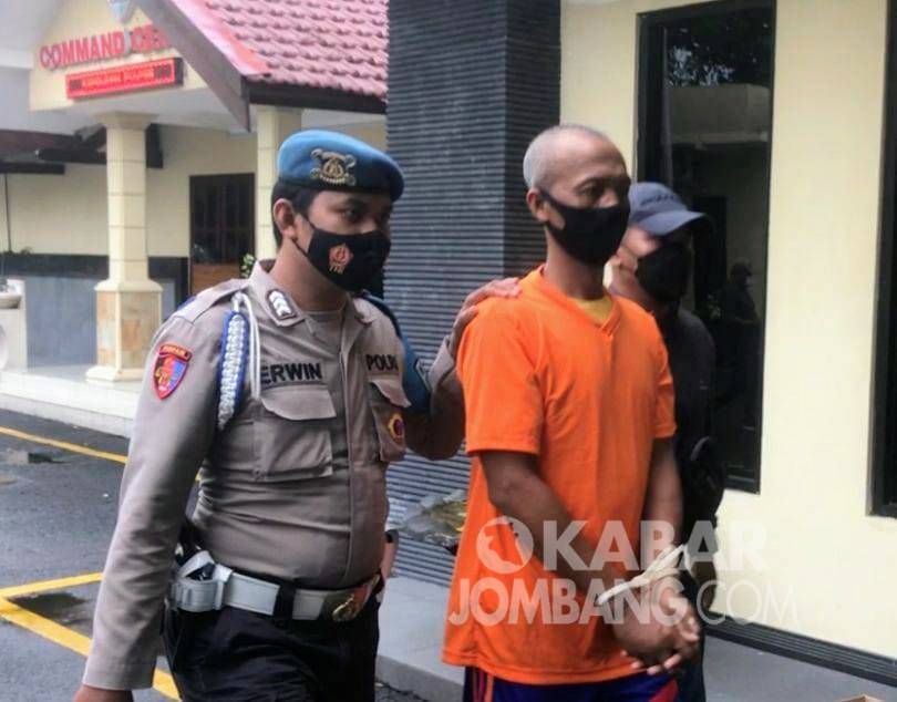 M Bisri, pelaku pembacokan ditangkap Polresta Mojokerto. KabarJombang.com/Istimewa/