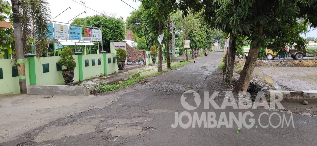 Sempat Terkena Refocusing, Perbaikan Ruas Jalan Samsat-SMP 6 Jombang Tuntas Tahun Ini
