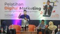 Ketua Baznas Kabupaten Jombang, Didin A. Sholahudin saat membuka pelatihan digital marketing. KabarJombang.com/Istimewa/