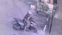 Maling motor di Jombang