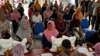 Bantuan pangan Bulog 2