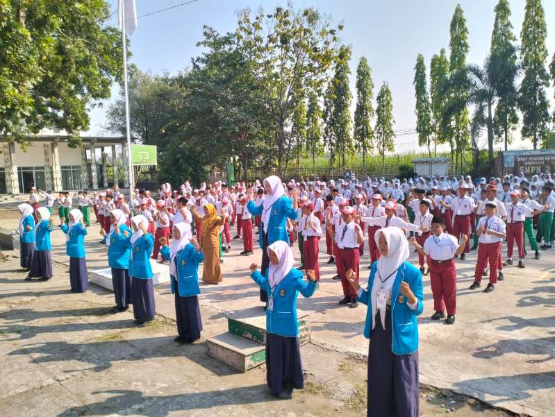 Kegiatan MPLS SMPN 2 Perak