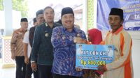 Penyaluran Bantuan Langsung Tunai Dana Bagi Hasil Cukai Hasil Tembakau (BLT DBHCHT) Tahun Anggaran 2026 di Pendopo Kecamatan Ngusikan, Jombang. Penyaluran Bantuan Langsung Tunai Dana Bagi Hasil Cukai Hasil Tembakau (BLT DBHCHT) Tahun Anggaran 2026 di Pendopo Kecamatan Ngusikan, Jombang.