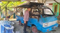 Kondisi kendaraan dengan nomor F 1069 MA yang terbakar di Peterongan Kondisi kendaraan dengan nomor F 1069 MA yang terbakar di Peterongan